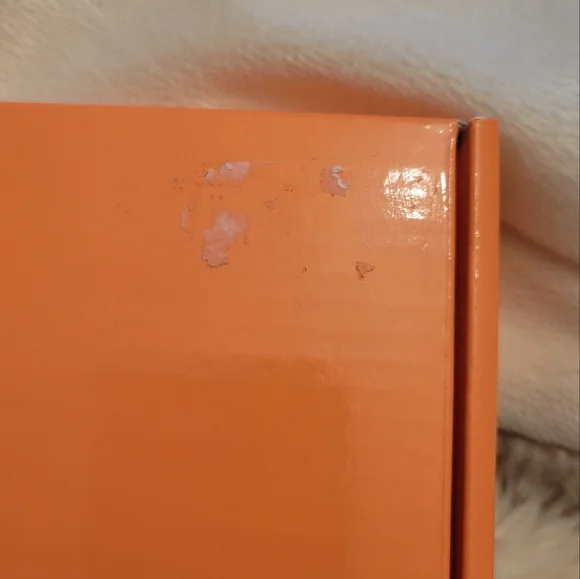 Crown Hand Mirror - Picture 7 of 7